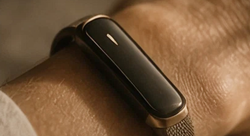soma mosaic  tile 02 wearable